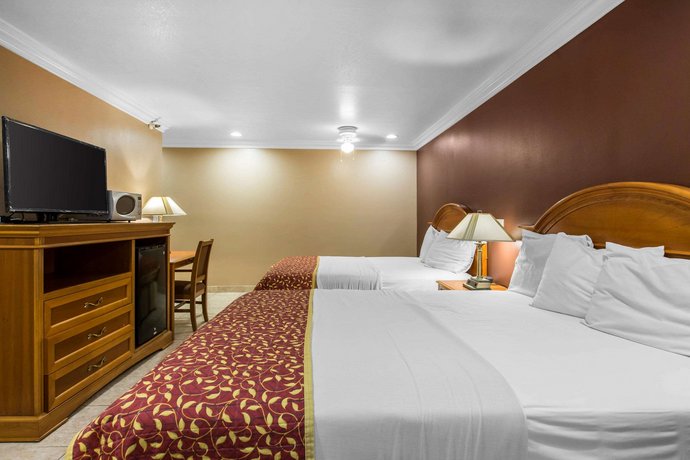 Rodeway Inn Cypress