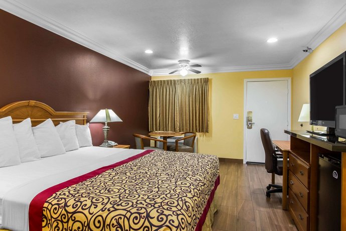 Rodeway Inn Cypress