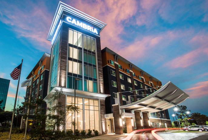 Cambria Hotel LAX
