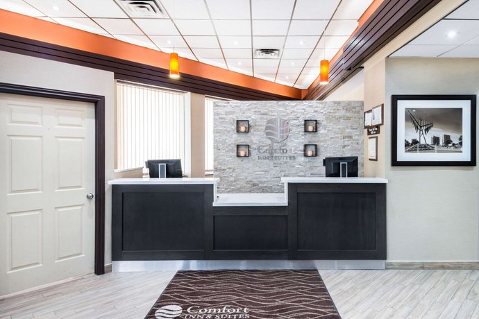 Comfort Inn & Suites Barrie