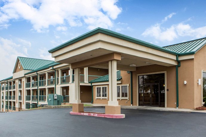 Econo Lodge at Thousand Hills