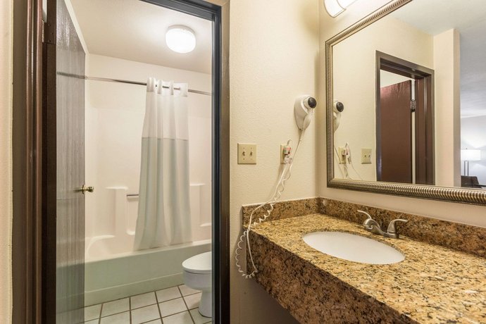 Quality Inn Tupelo Tupelo