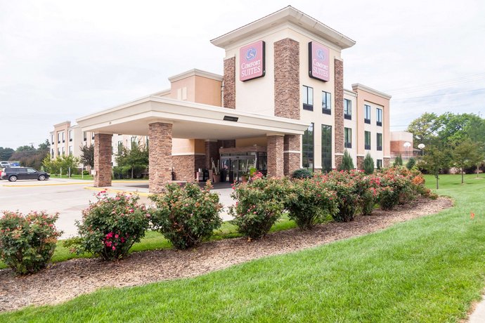 Comfort Suites Lincoln East