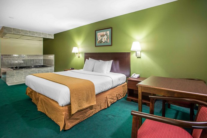 Quality Inn Pleasantville