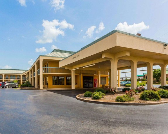 EconoLodge Inn & Suites Montgomery