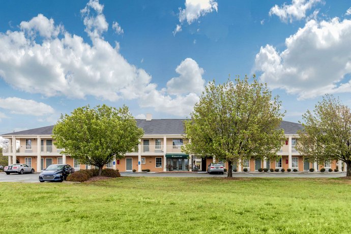 Quality Inn Oxford / Anniston