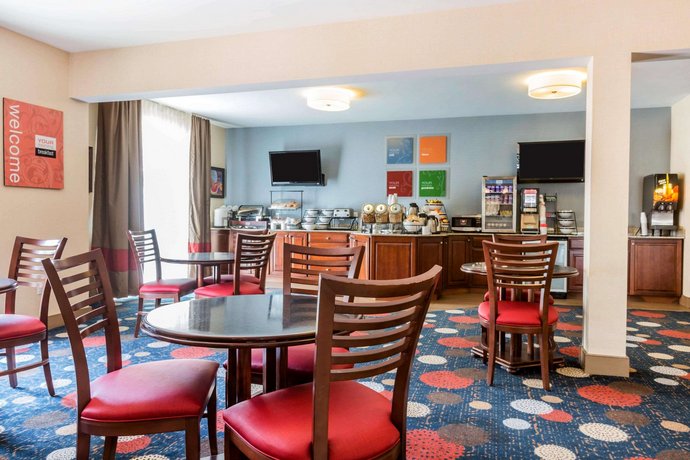 Comfort Inn Suites South Burlington Compare Deals