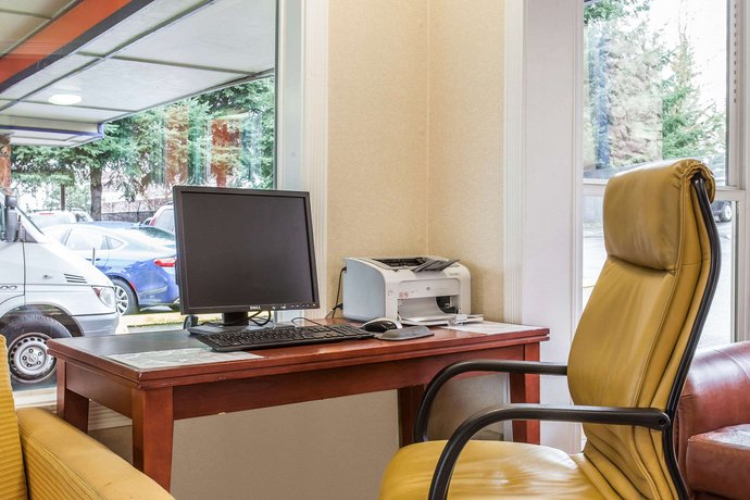 Rodeway Inn Seatac
