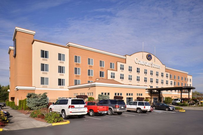 Comfort Suites Airport Tukwila Seattle Compare Deals