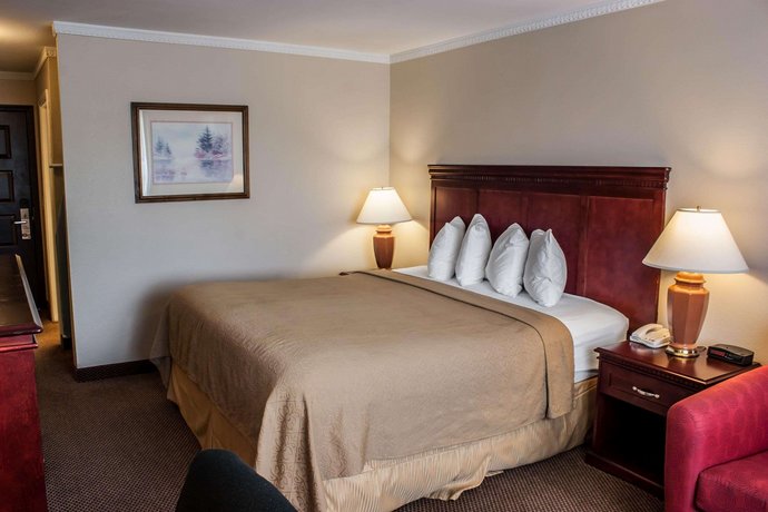 Quality Inn and Suites Fife/Tacoma