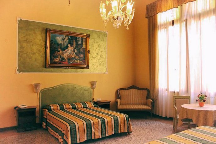 Al Palazzo Lion Morosini