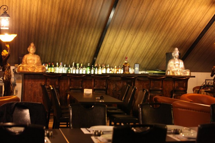 Al Murjan Palace Hotel