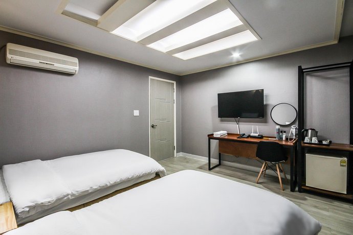 Rapport Hotel Sacheon