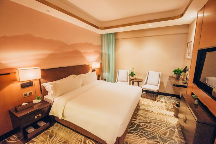 Bati Holiday Inn Cuizhulin Drafting Paradise China thumbnail