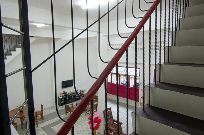 Sleeper House
