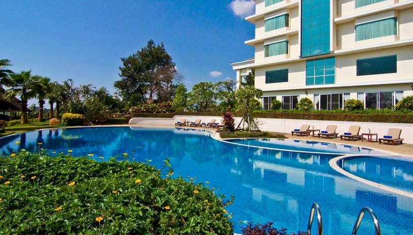 Champasak Grand Hotel