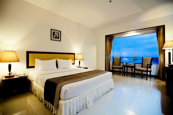 Champasak Grand Hotel