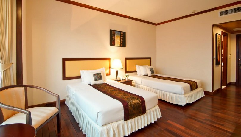 Champasak Grand Hotel