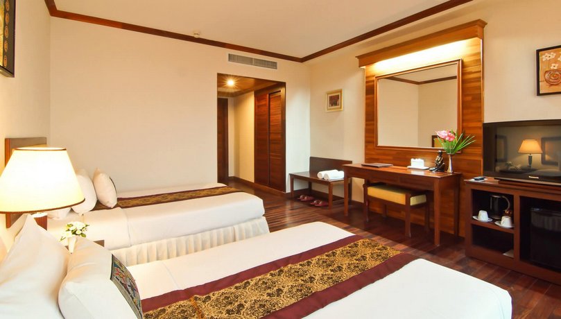 Champasak Grand Hotel