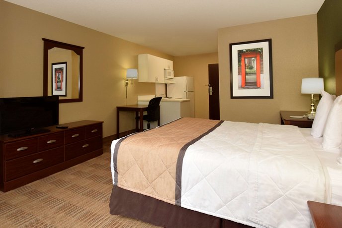 Extended Stay America - Los Angeles - Long Beach Airport