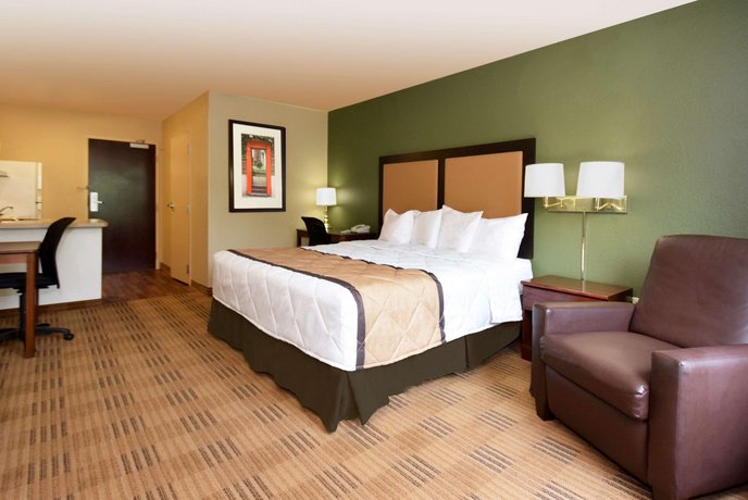 Extended Stay America - Los Angeles - Long Beach Airport