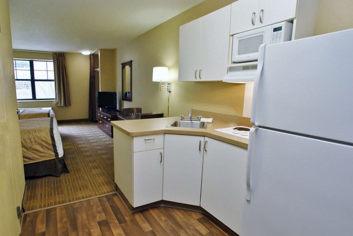 Extended Stay America - Los Angeles - Long Beach Airport