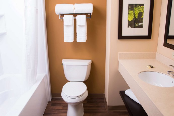 Extended Stay America - Los Angeles - Long Beach Airport