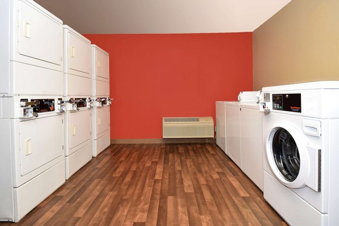 Extended Stay America - Los Angeles - Long Beach Airport