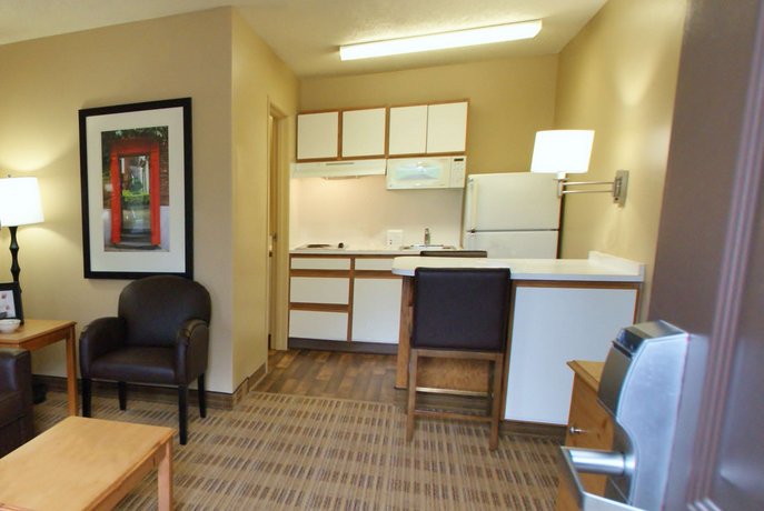 Extended Stay America - San Diego - Sorrento Mesa