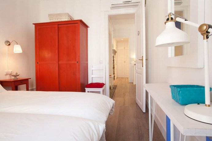 Barcelona Next Door 22a