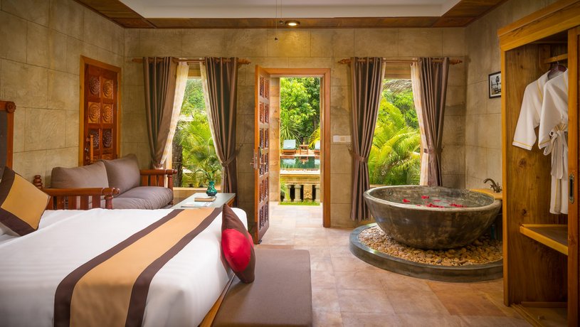 Model Residence & Spa