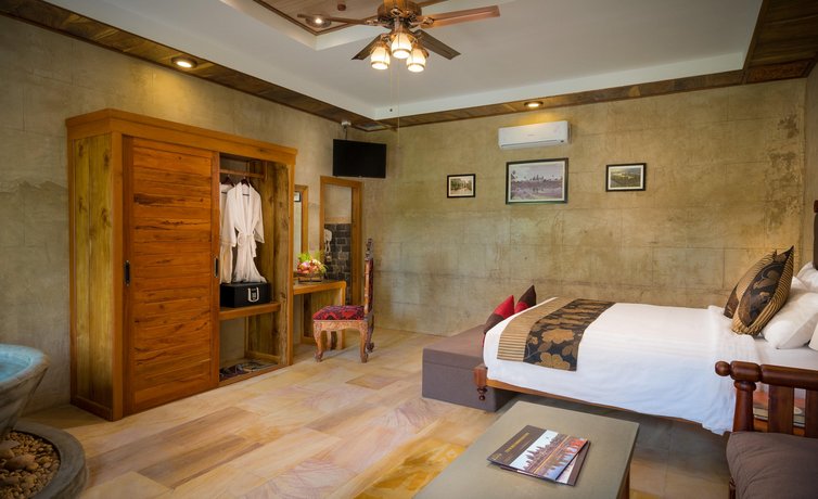 Model Residence & Spa