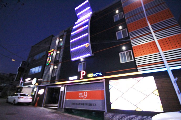 Andong Hotel Nine