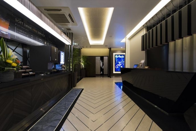 Hotel in the Moon Adult Only