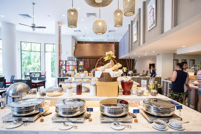 Deevana Plaza Phuket Sha Plus+