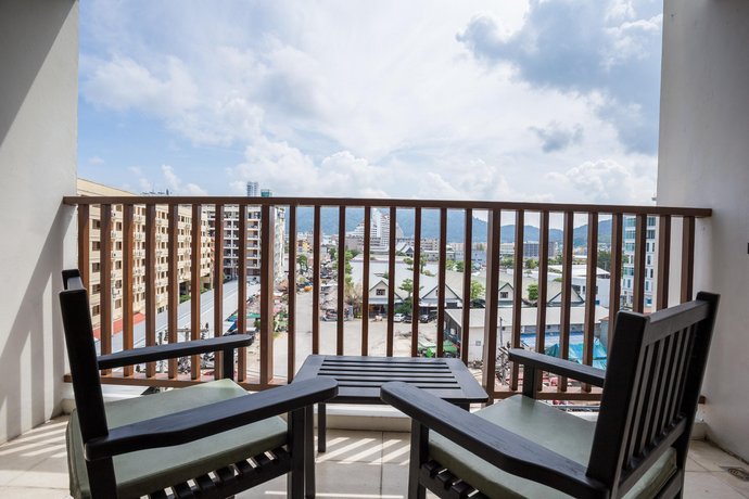 Deevana Plaza Phuket Sha Plus+