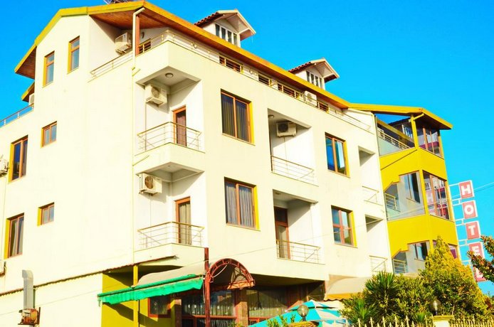 Hotel Gjeli Fier Albania thumbnail
