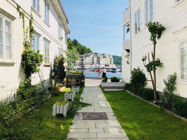 Tvedestrand Fjordhotell