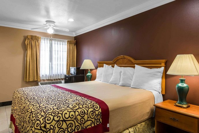 Rodeway Inn Cypress