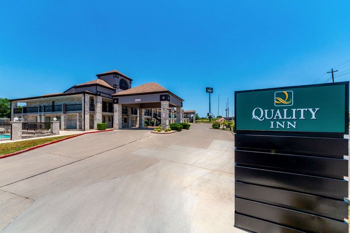 Quality Inn I-10 East Near AT&T Center