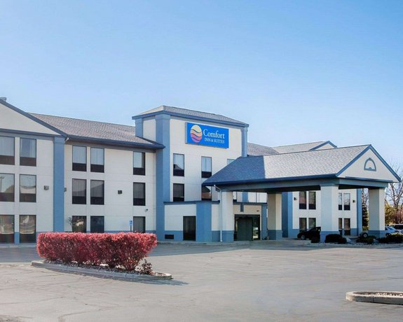 Comfort Inn & Suites Maumee - Toledo - I80-90