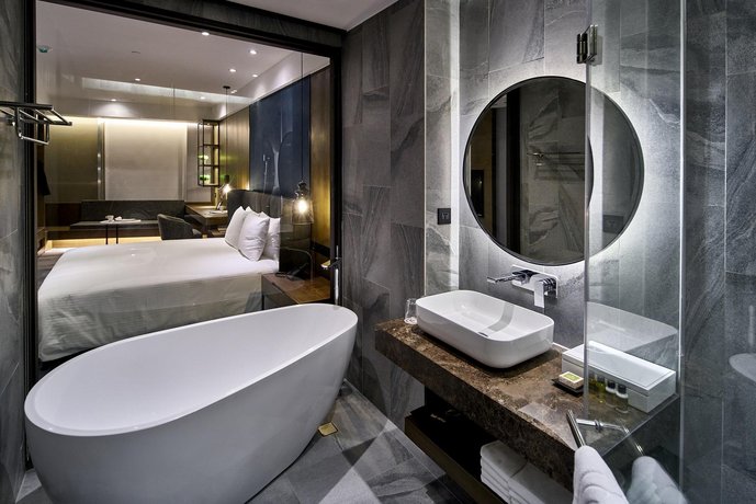 Harbour 10 Hotel