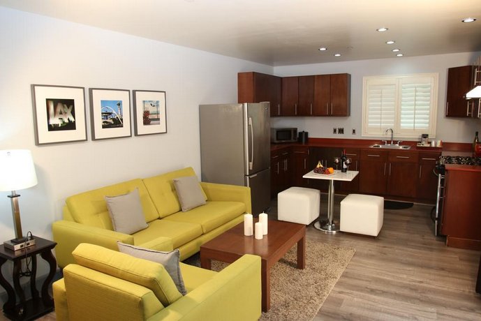 BLVD Hotel & Spa - Walking Distance to Universal Studios Hollywood