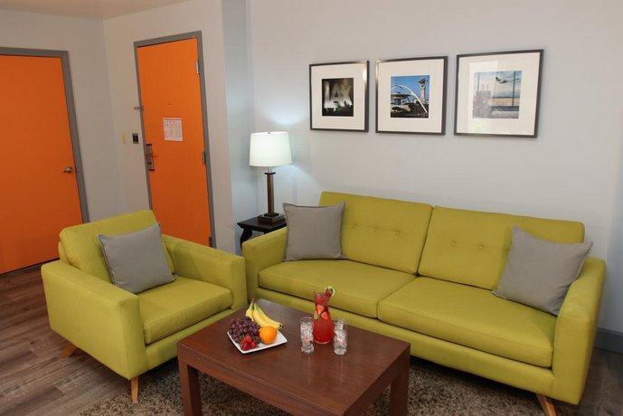 BLVD Hotel & Spa - Walking Distance to Universal Studios Hollywood