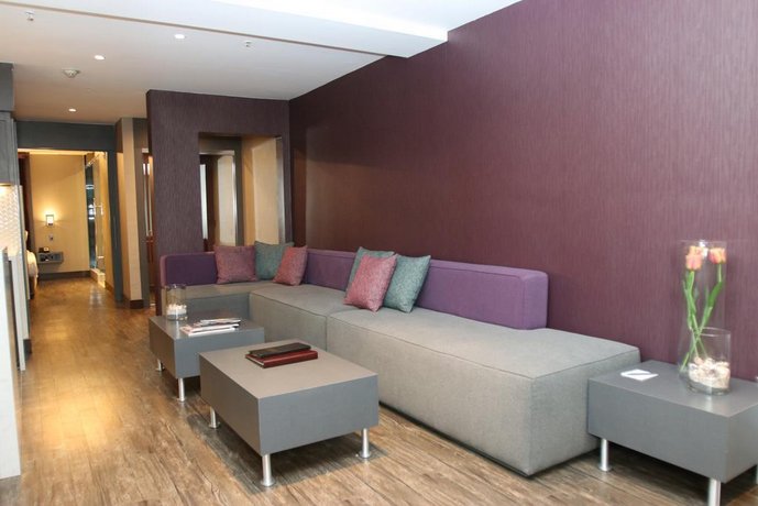 BLVD Hotel & Spa - Walking Distance to Universal Studios Hollywood