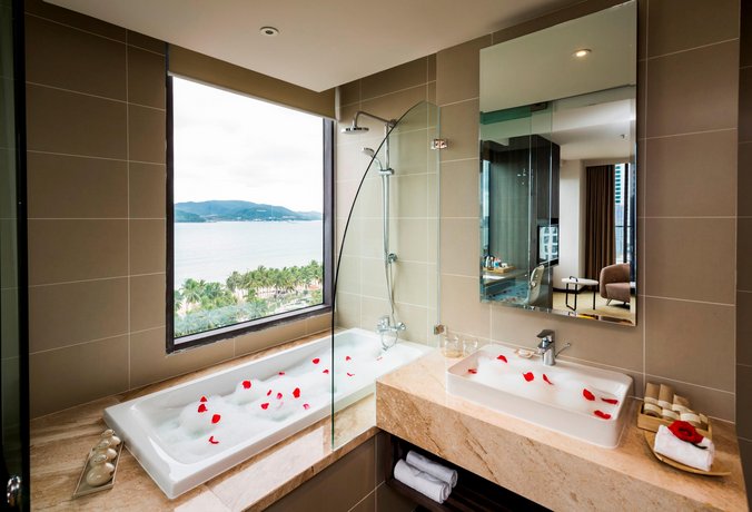 Alana Nha Trang Beach Hotel