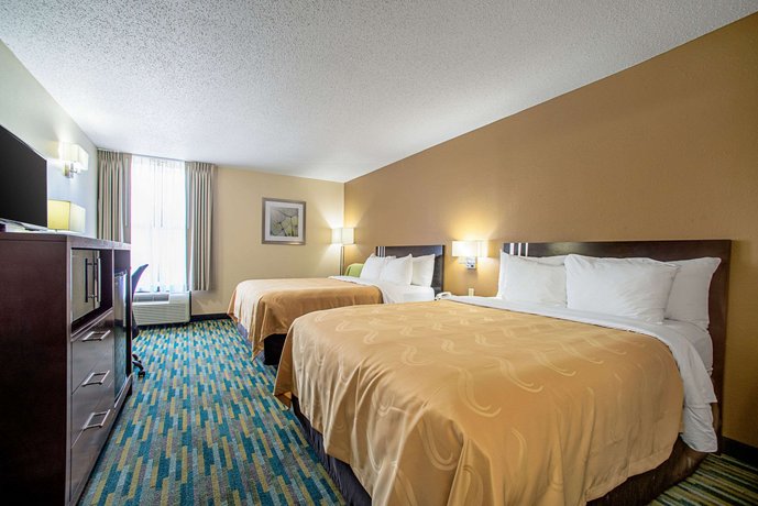 Quality Inn Near Six Flags St Louis Pacific Compare Deals