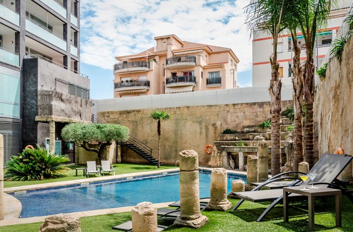 Exe Cunit Suites & Spa