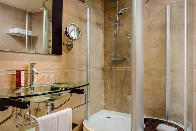 Exe Cunit Suites & Spa