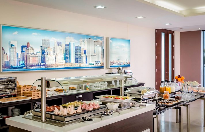 Exe Cunit Suites & Spa